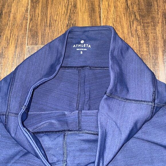 Athleta | Navy Criss Cross Chaturanga Capris - Picture 7 of 7